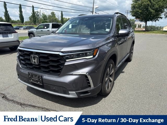 Used 2025 Honda Pilot Elite image 21