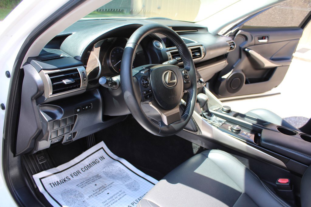 Used 2014 Lexus IS 250 image 24
