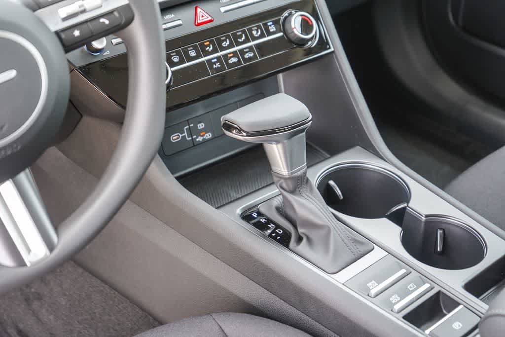 New 2026 Hyundai Sonata SE FWD image 18