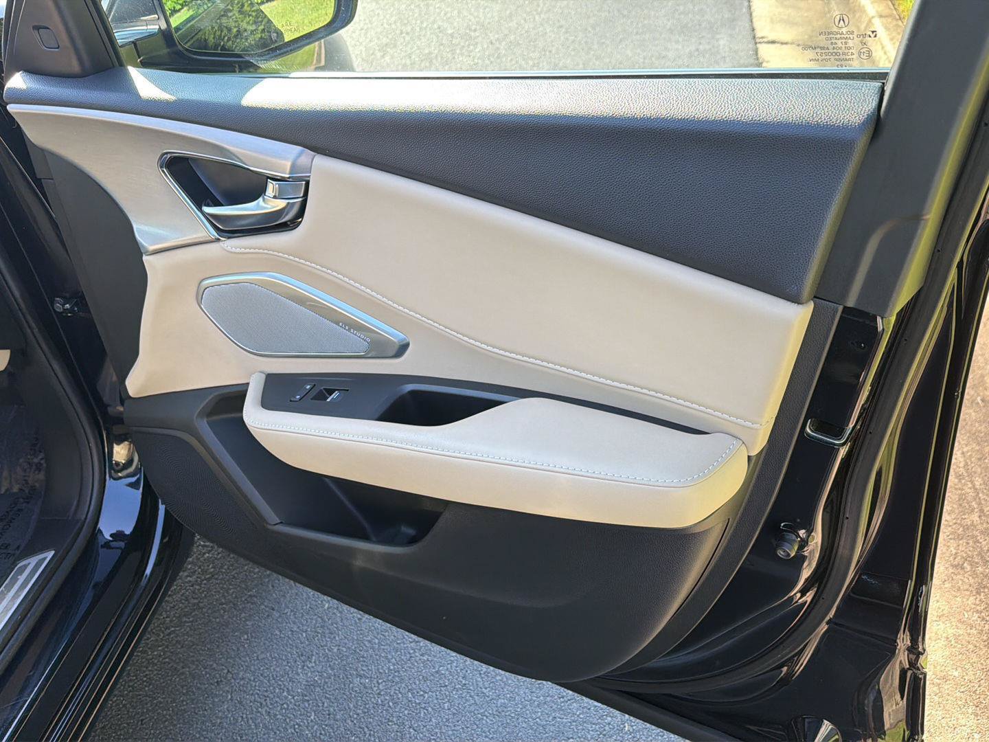 Used 2023 Acura RDX w/ Technology Package FWD image 13
