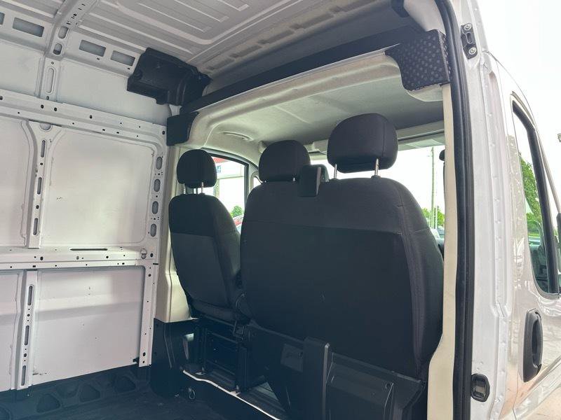Used 2017 RAM ProMaster 2500 w/ Interior Convenience Group FWD image 7
