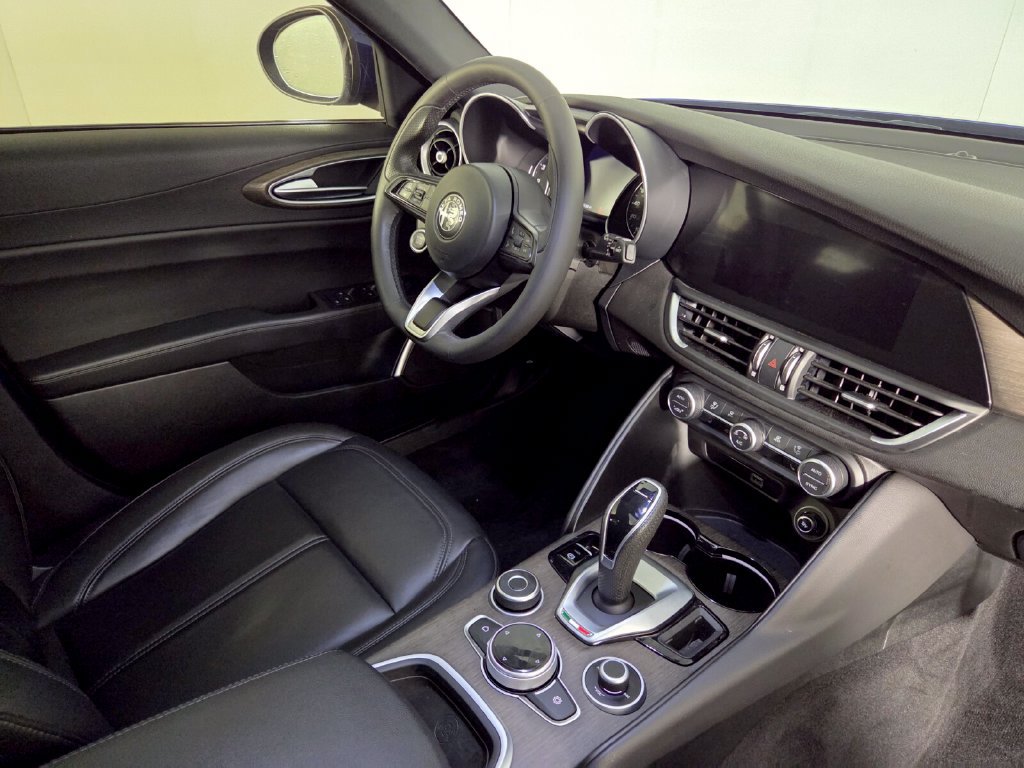 Used 2023 Alfa Romeo Giulia Ti w/ Active Assist Plus Package RWD image 32