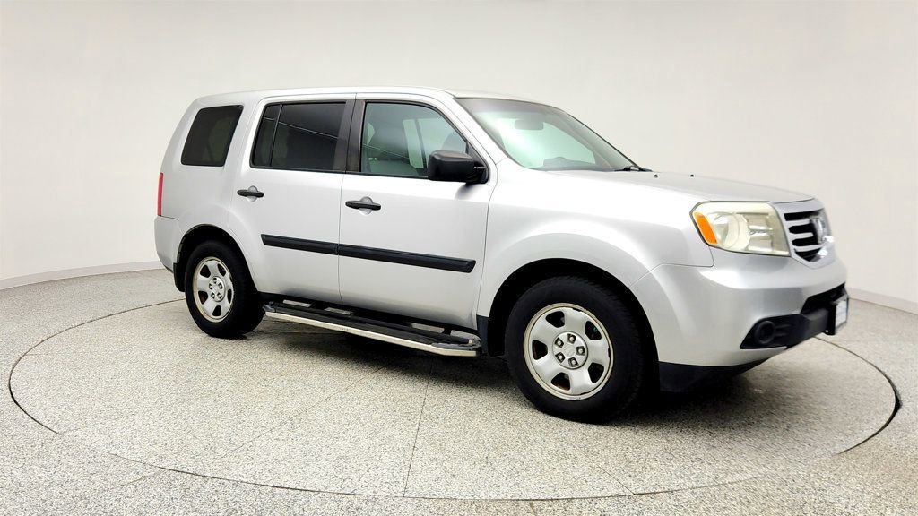 Used 2015 Honda Pilot LX image 3