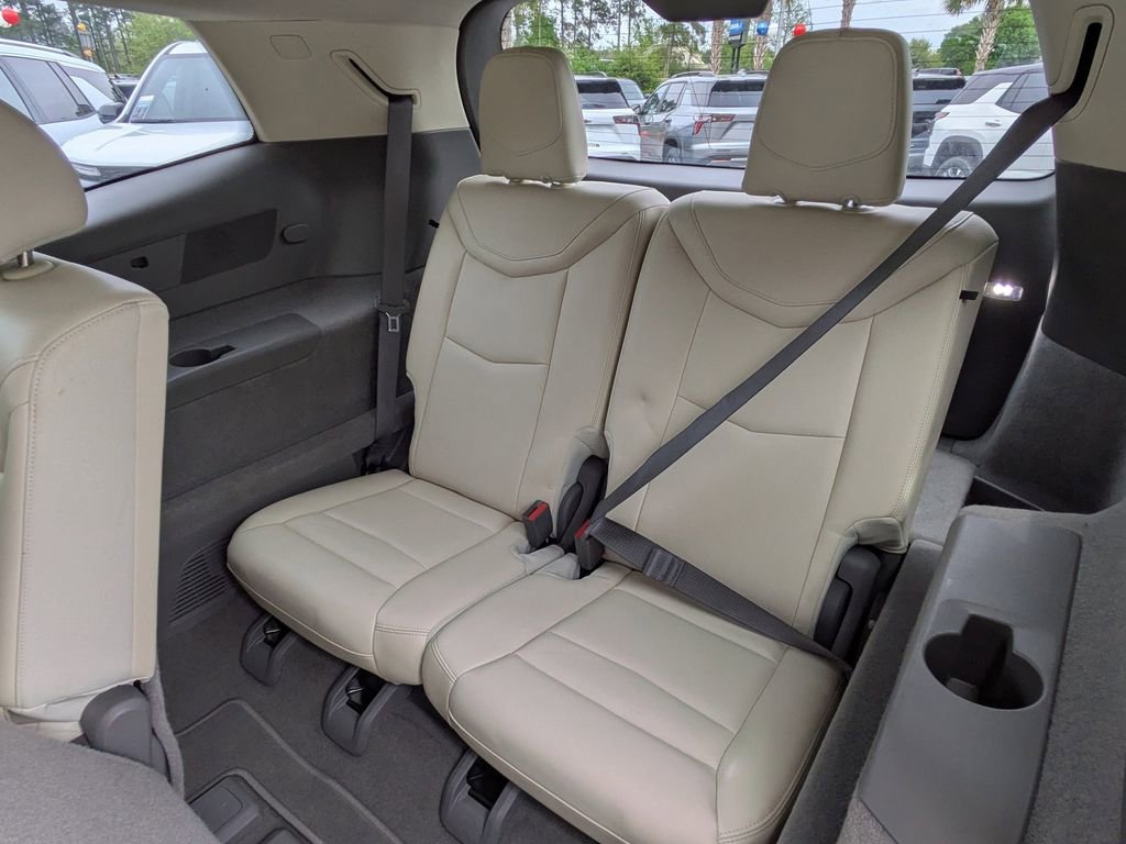 Used 2021 Cadillac XT6 Premium Luxury image 14