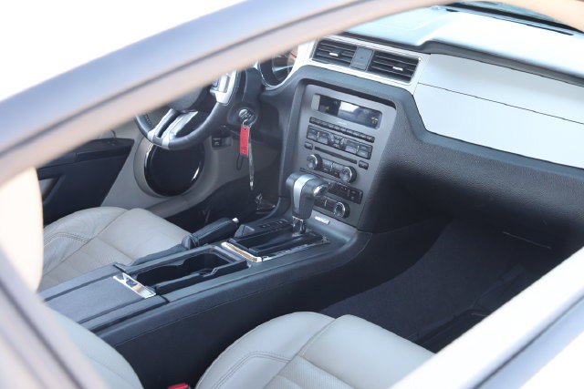 Used 2011 Ford Mustang GT Premium w/ Comfort Pkg RWD image 22