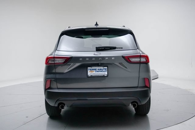 Used 2025 Ford Escape ST-Line FWD image 6