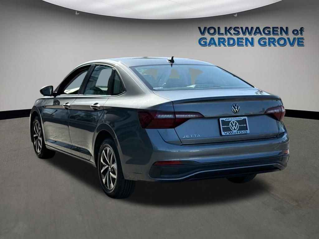 Used 2024 Volkswagen Jetta S FWD image 5