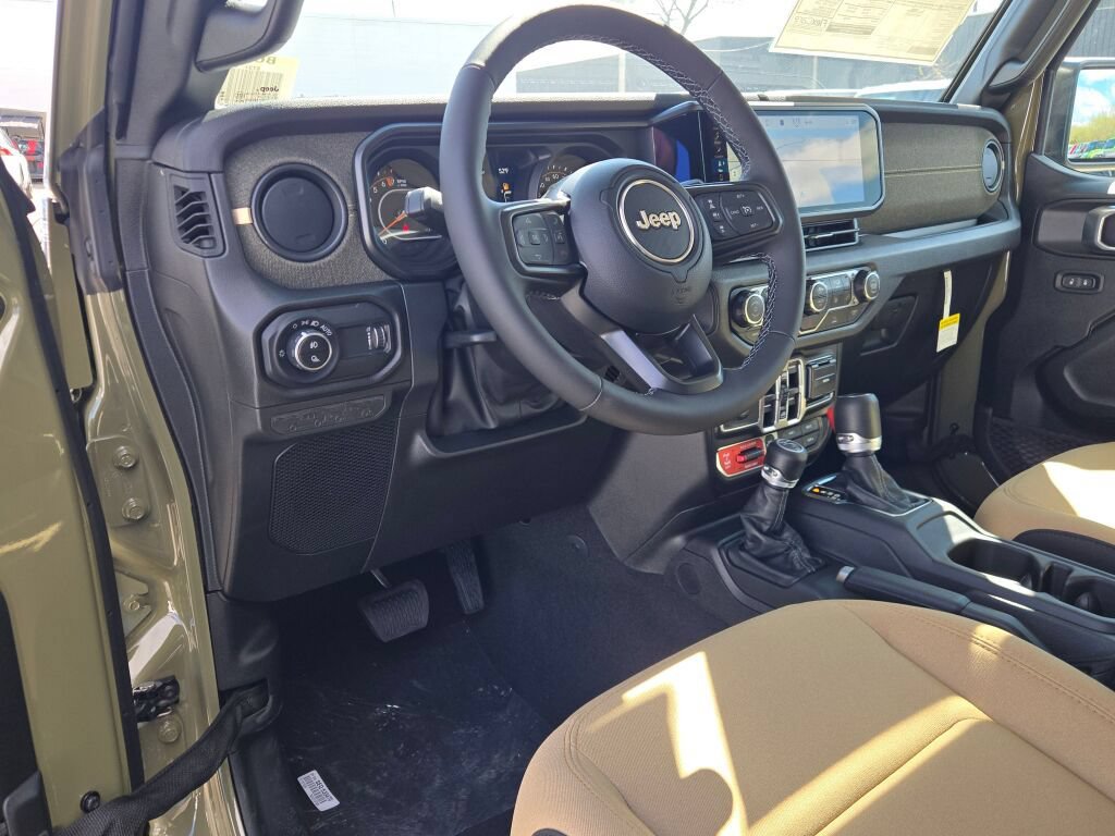 New 2026 Jeep Gladiator Willys AWD/4WD image 19