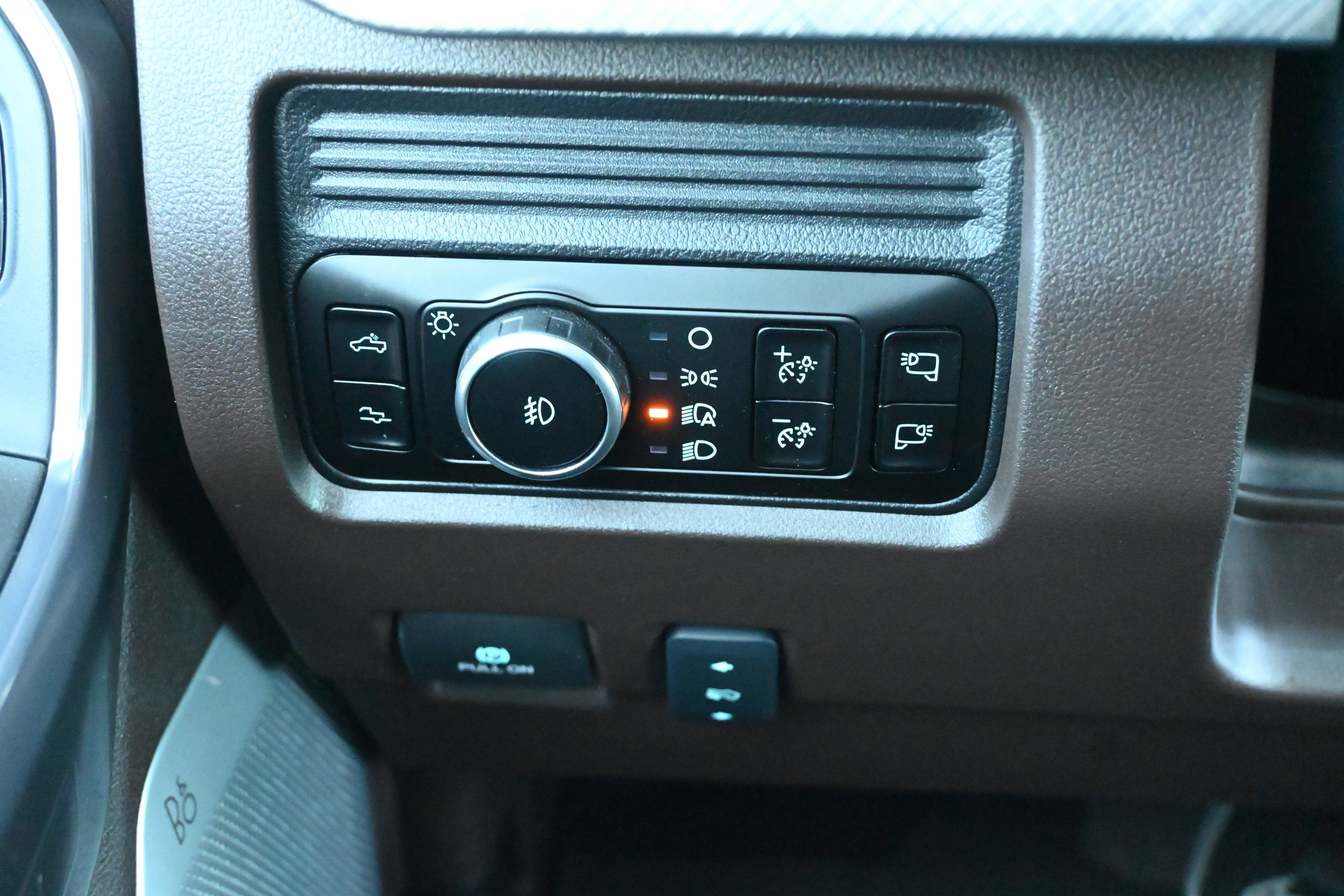 Used 2025 Ford F450 King Ranch image 29