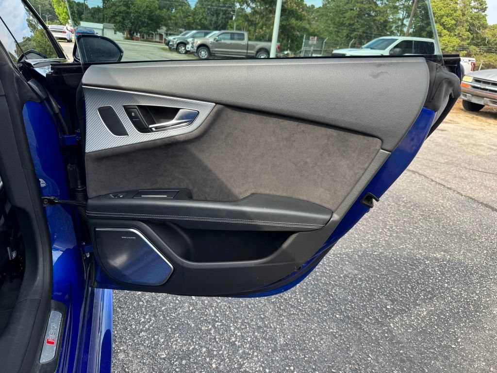 Used 2017 Audi RS 7 Prestige AWD/4WD image 12