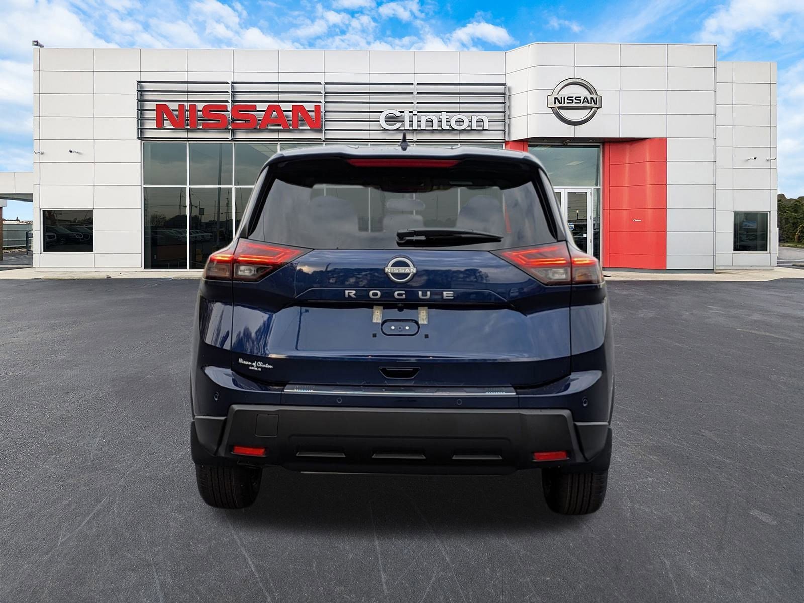 New 2026 Nissan Rogue SV FWD image 4