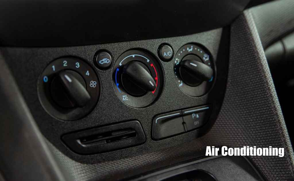 Used 2016 Ford Transit Connect XL image 25