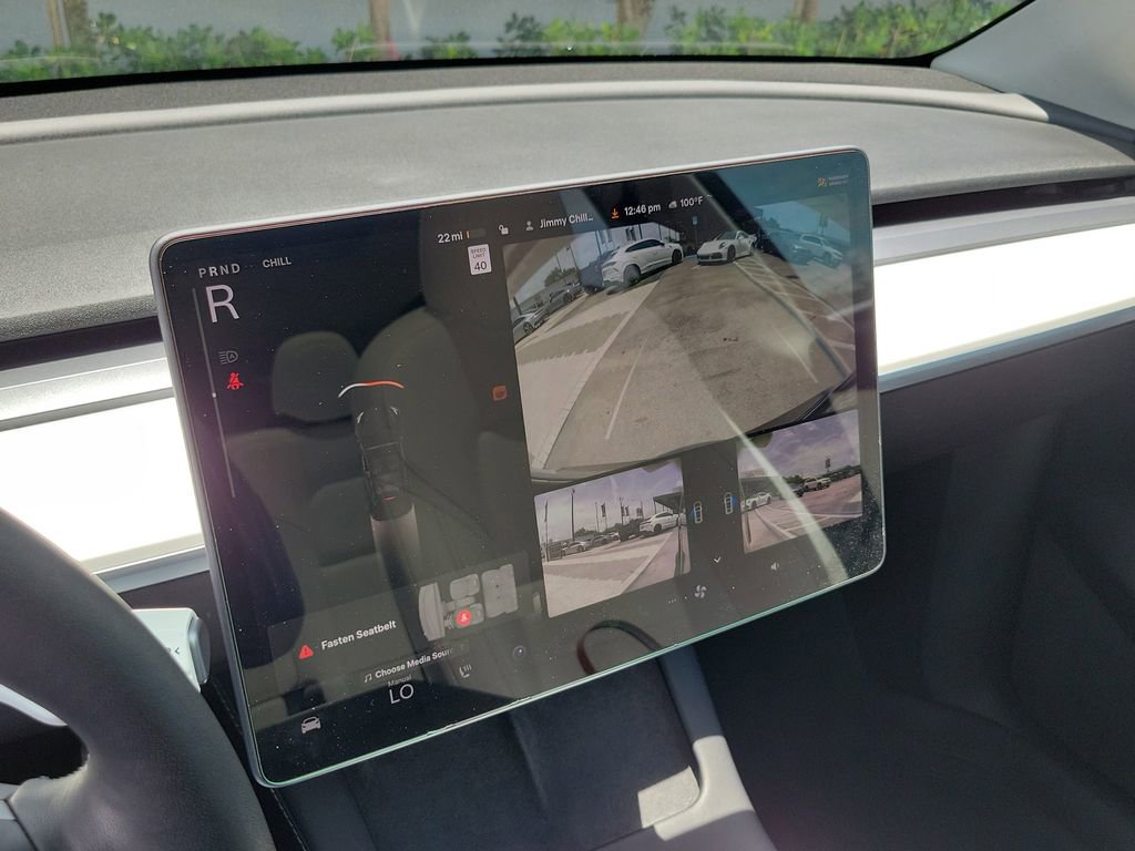 Used 2022 Tesla Model Y Performance AWD/4WD image 22