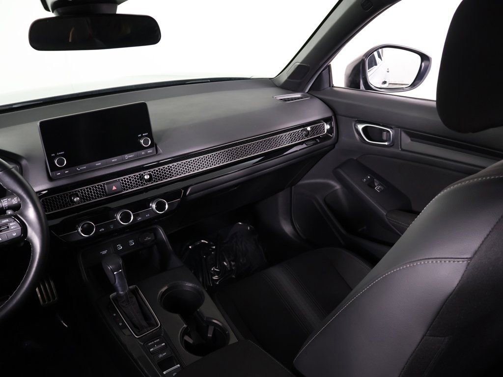 Used 2025 Honda Civic Sport image 33