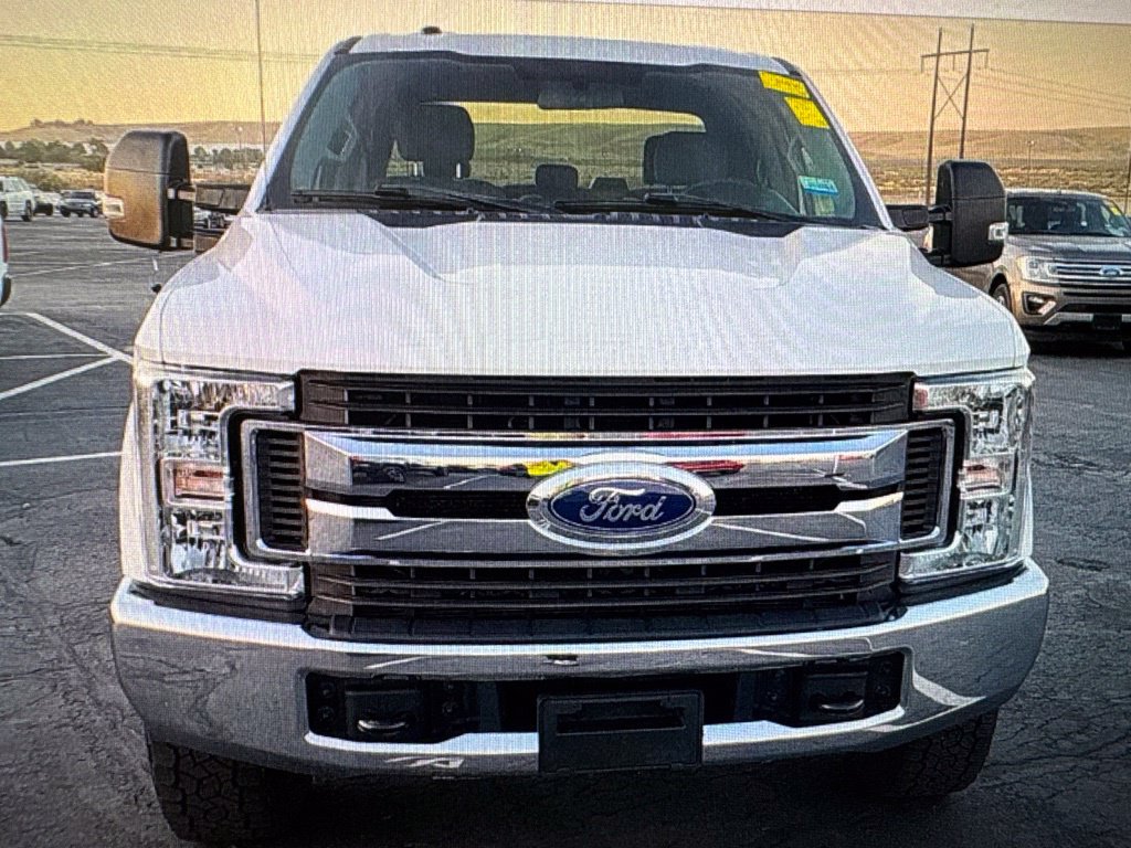 Used 2018 Ford F250 XLT AWD/4WD image 5