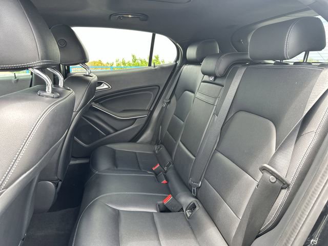 Used 2017 Mercedes-Benz GLA 250 4MATIC image 27