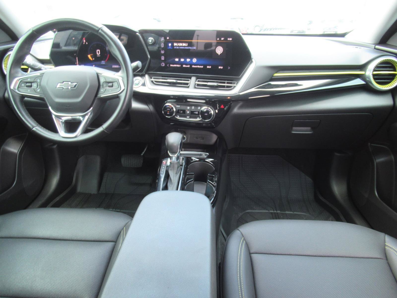 Certified 2024 Chevrolet Trax ACTIV w/ Driver Confidence Package FWD image 12