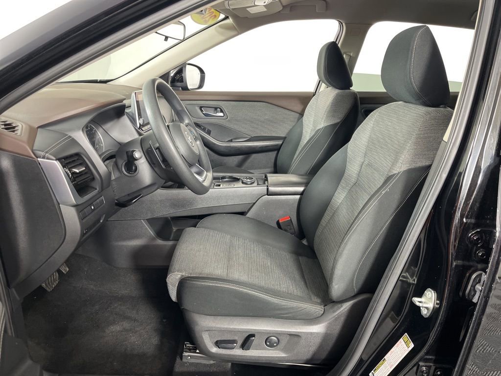 Used 2021 Nissan Rogue SV image 20