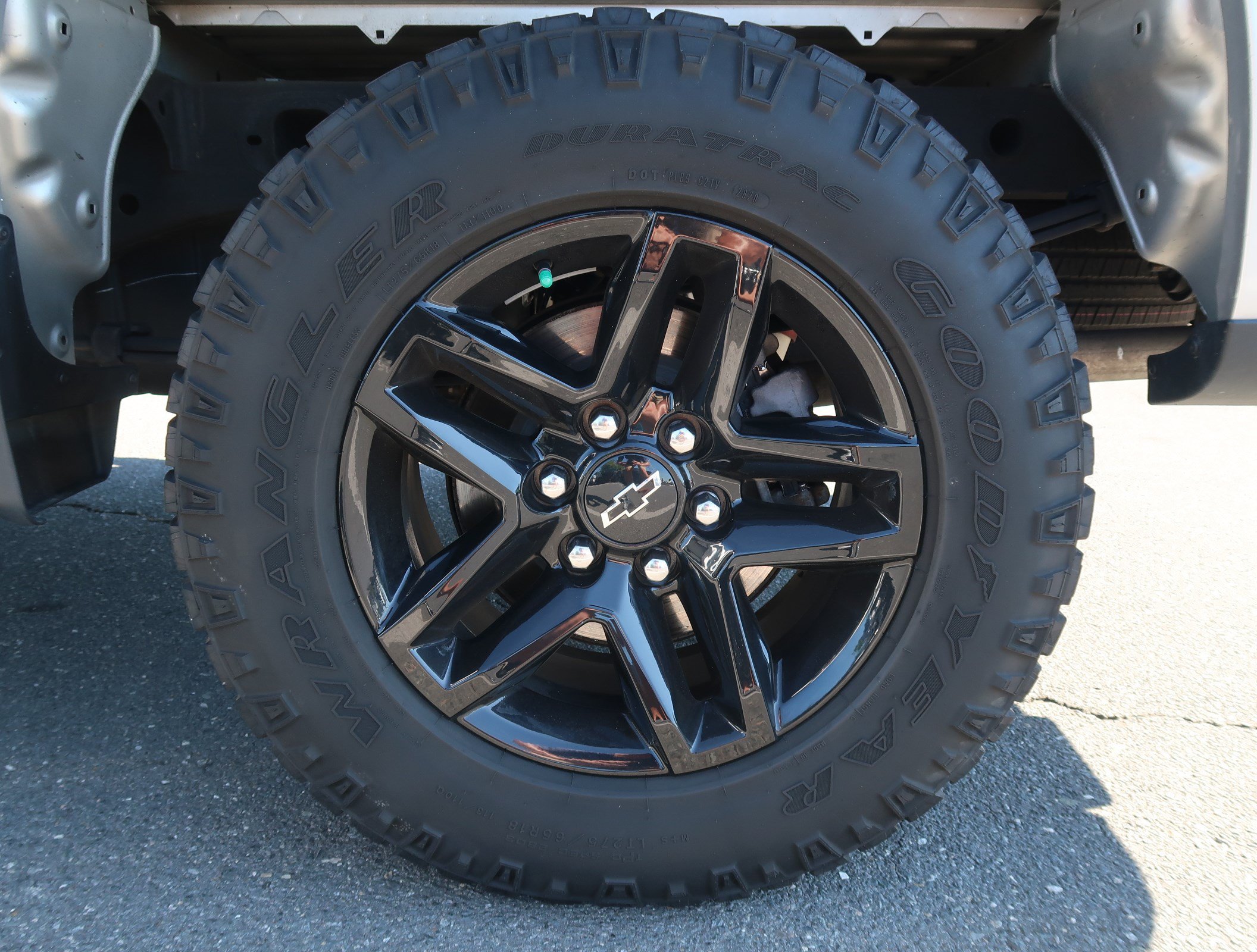 Used 2020 Chevrolet Silverado 1500 LT Trail Boss AWD/4WD image 13