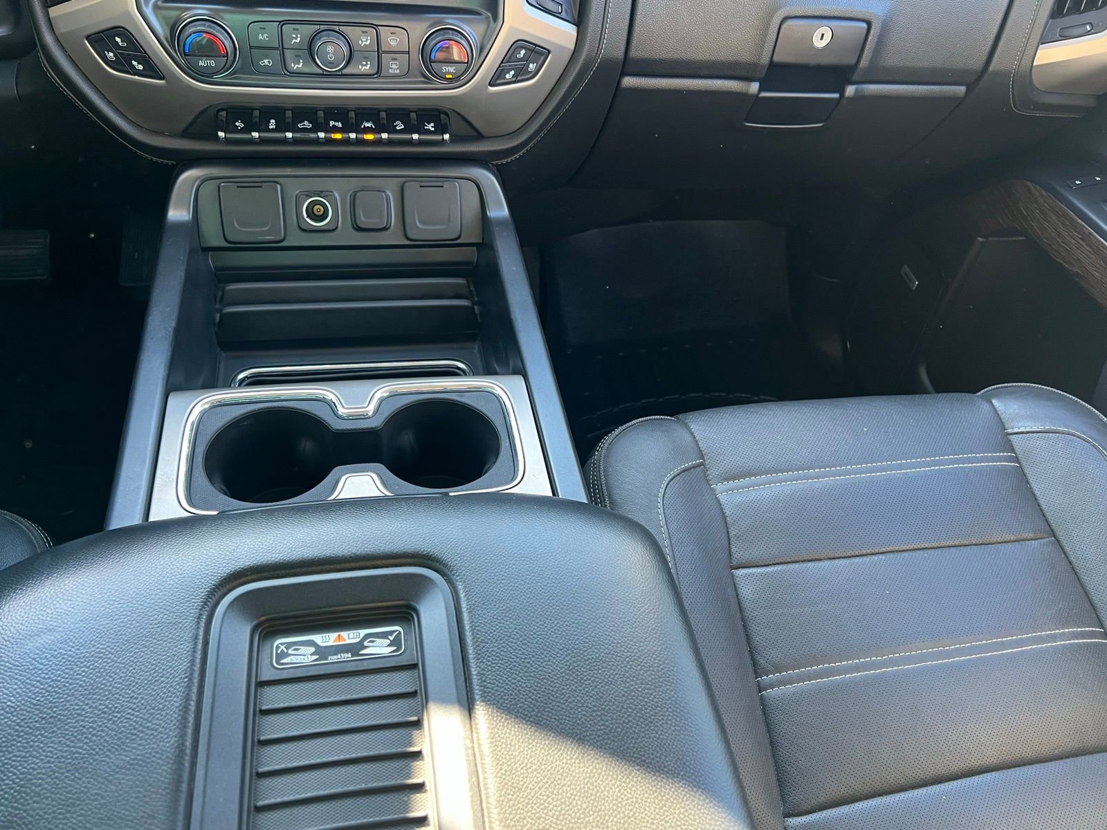 Used 2018 GMC Sierra 1500 Denali w/ Denali Ultimate Package image 34