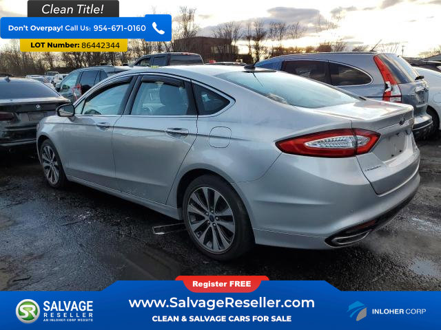 Used 2016 Ford Fusion SE w/ Equipment Group 202A image 3
