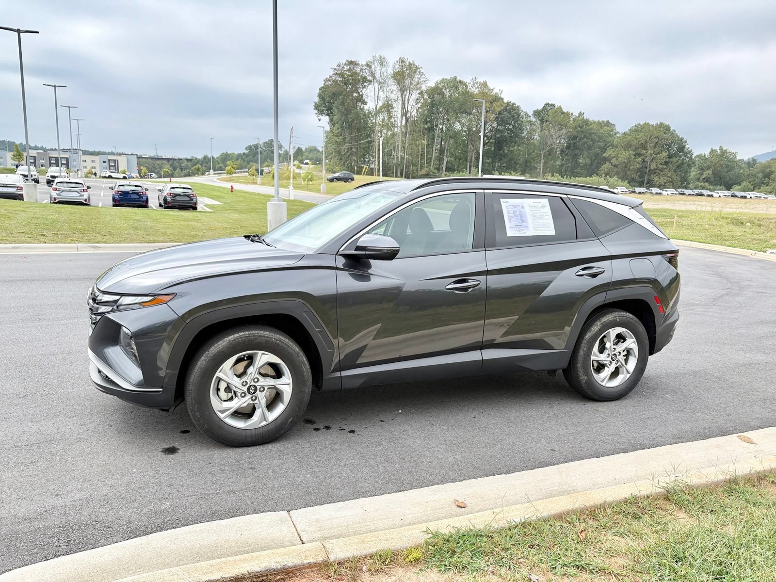 Used 2023 Hyundai Tucson SEL AWD/4WD image 4