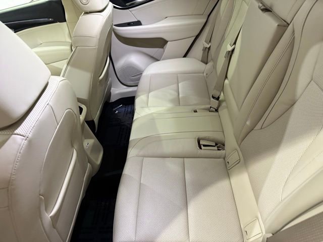 Used 2021 Buick Envision Essence FWD image 4