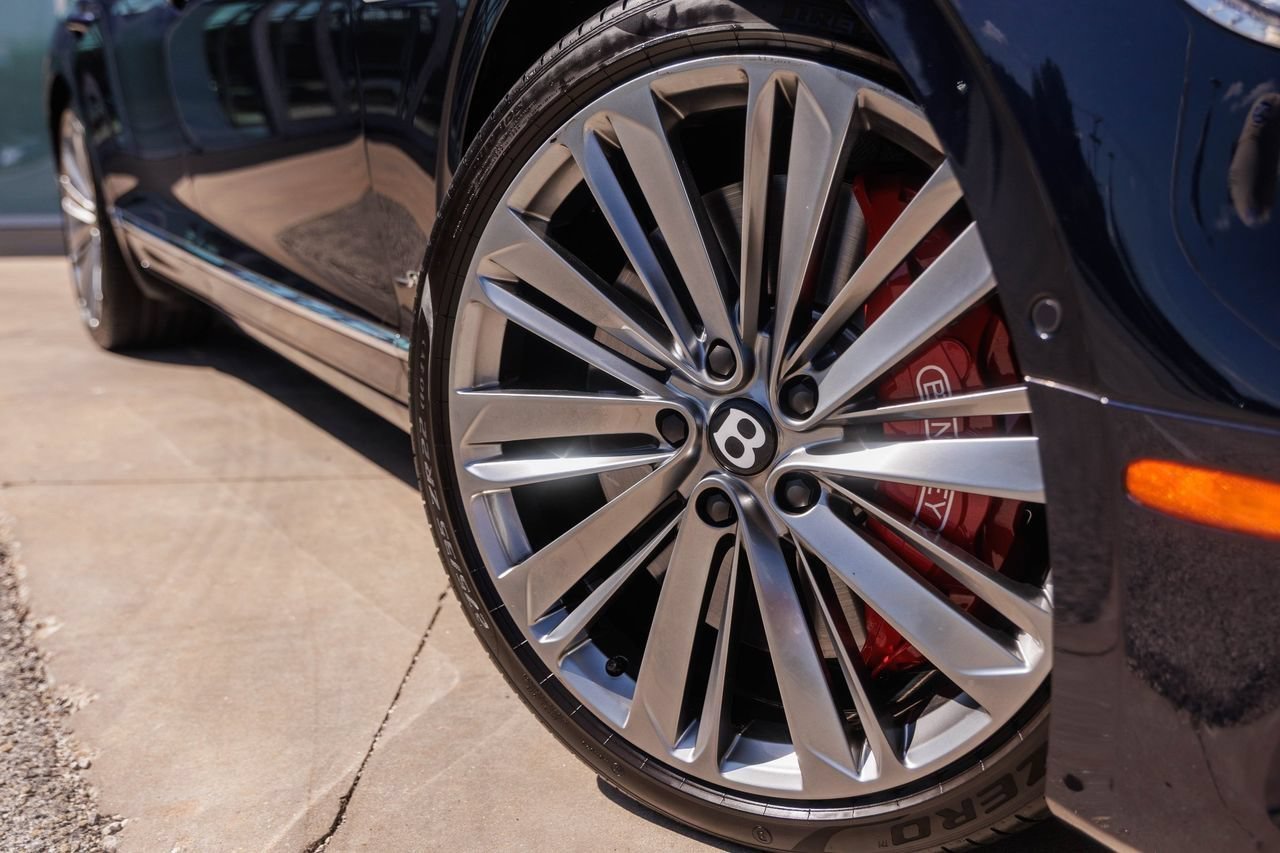 Certified 2023 Bentley Flying Spur W12 AWD/4WD image 9