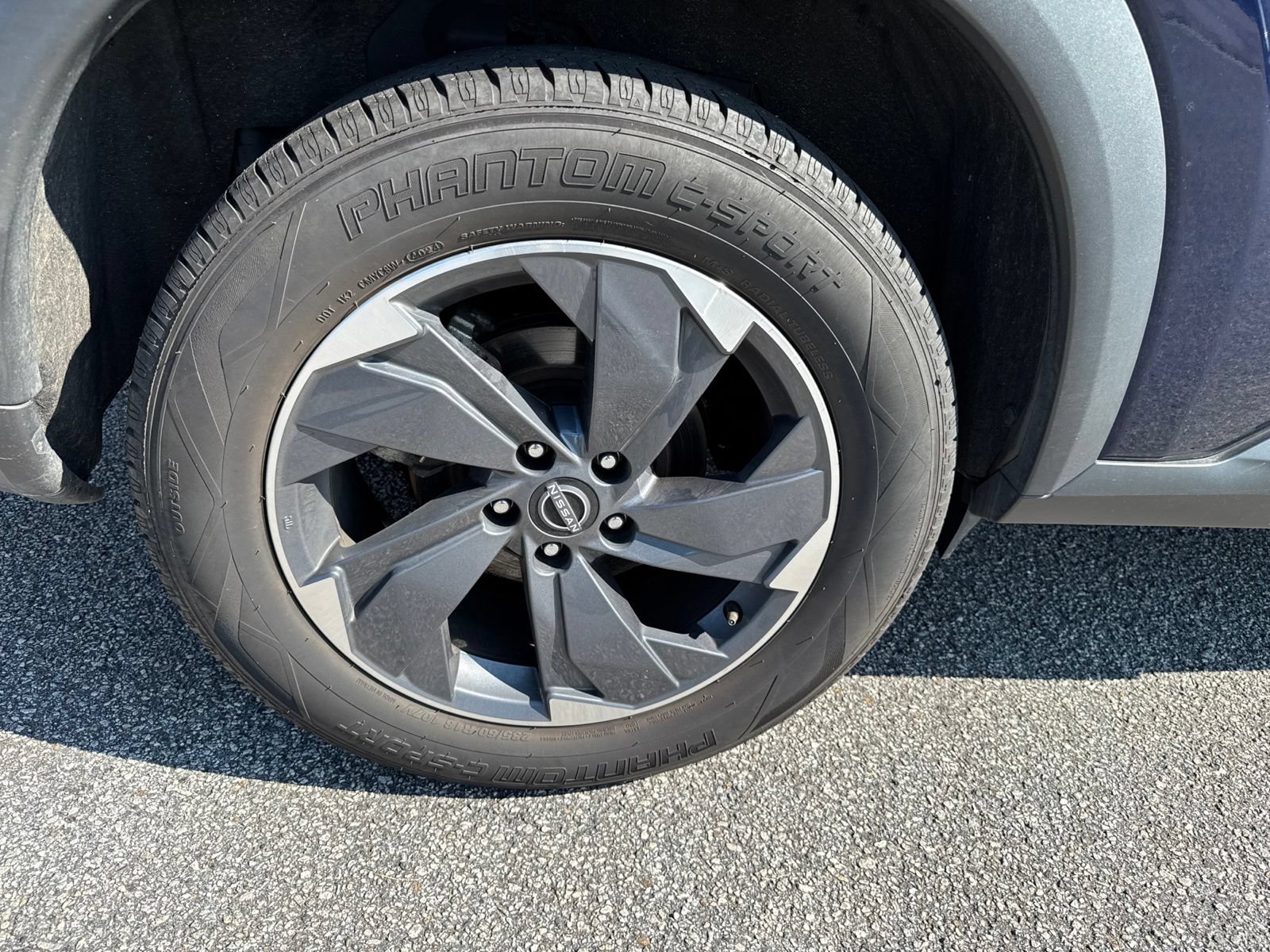 Used 2024 Nissan Rogue SV
