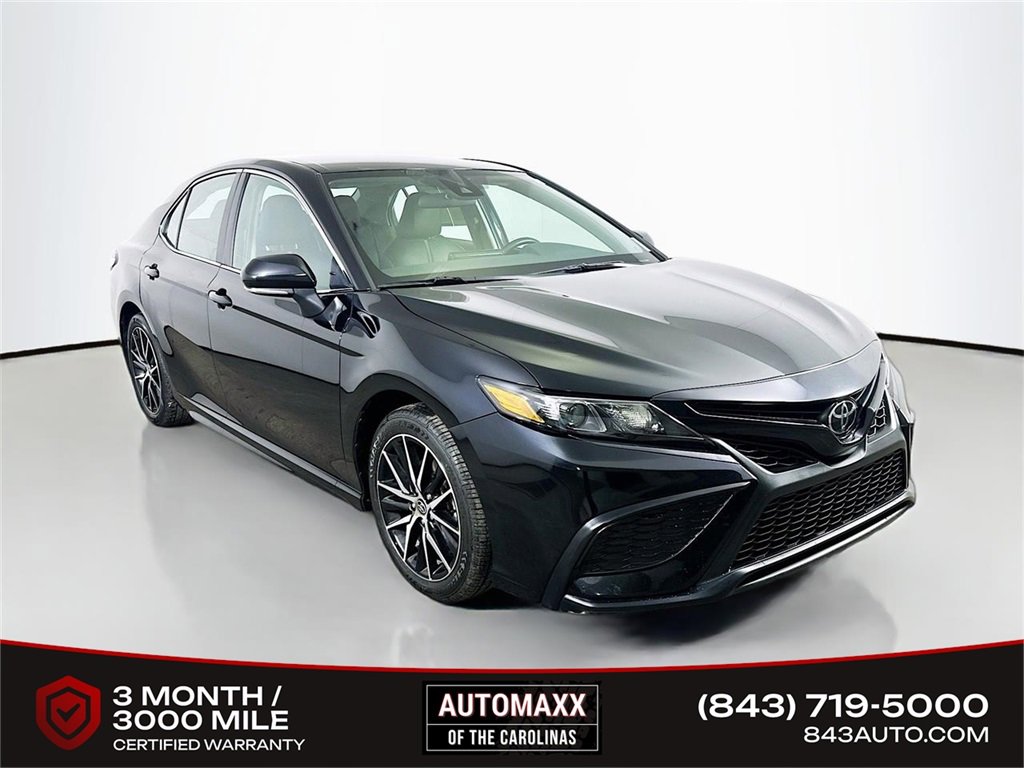 Used 2024 Toyota Camry SE