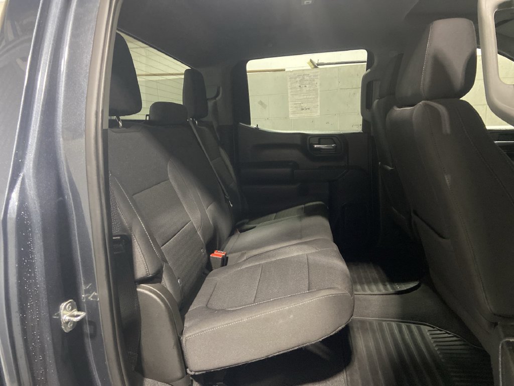 Certified 2022 Chevrolet Silverado 1500 Limited LT AWD/4WD image 26