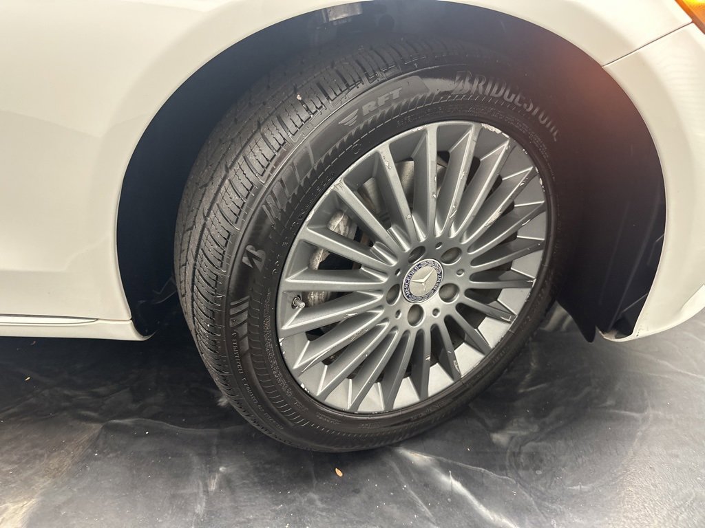 Used 2015 Mercedes-Benz C 300 Sedan w/ Luxury Package image 30