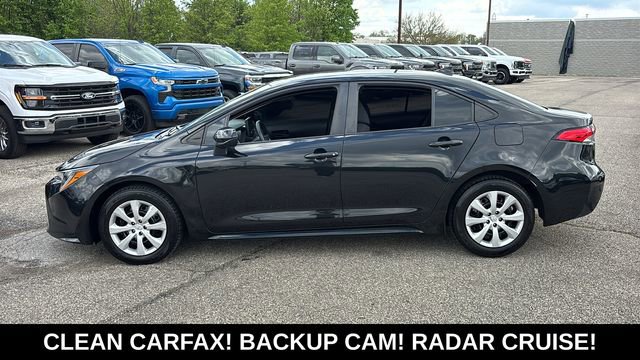 Used 2022 Toyota Corolla LE FWD image 4