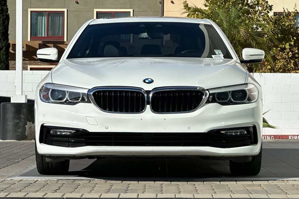 Used 2018 BMW 530i RWD image 8