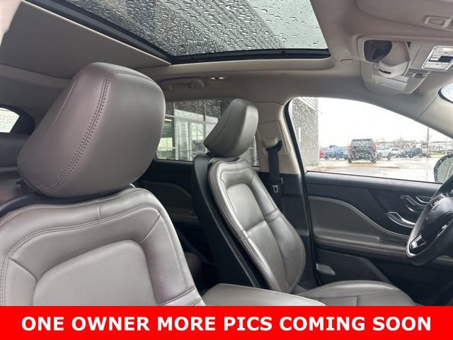 Used 2023 Lincoln Corsair Standard w/ Equipment Group 101A image 8