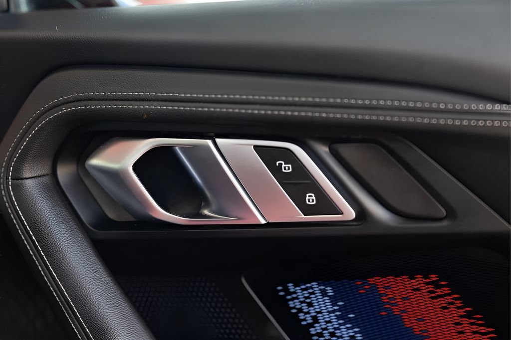 Used 2023 BMW M2 w/ Lighting Package RWD image 45