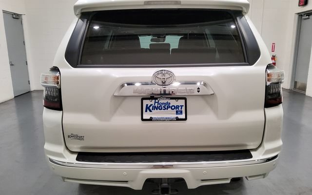 Used 2023 Toyota 4Runner Limited AWD/4WD image 9