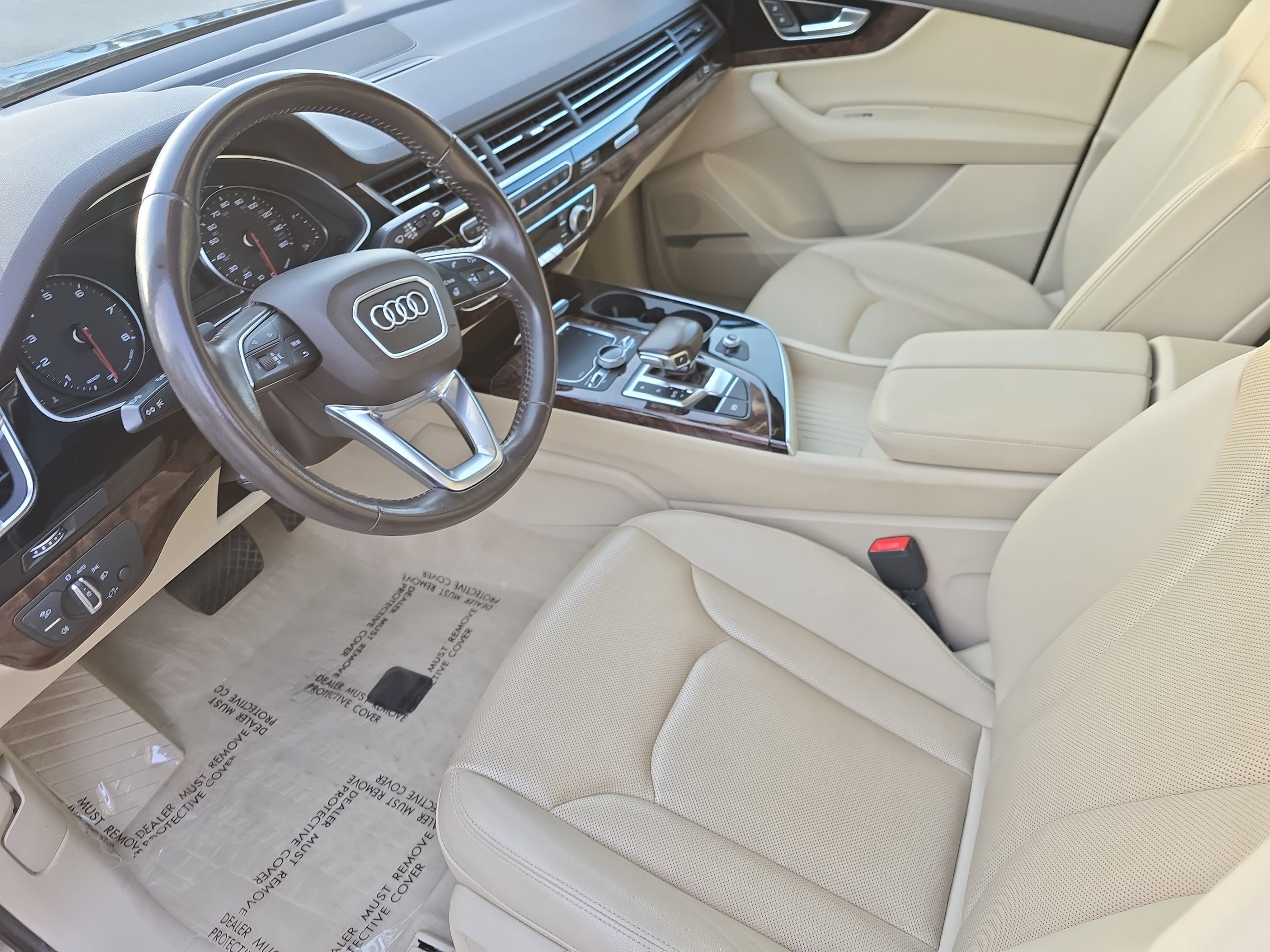 Used 2018 Audi Q7 3.0T Premium Plus w/ Premium Plus Package image 16