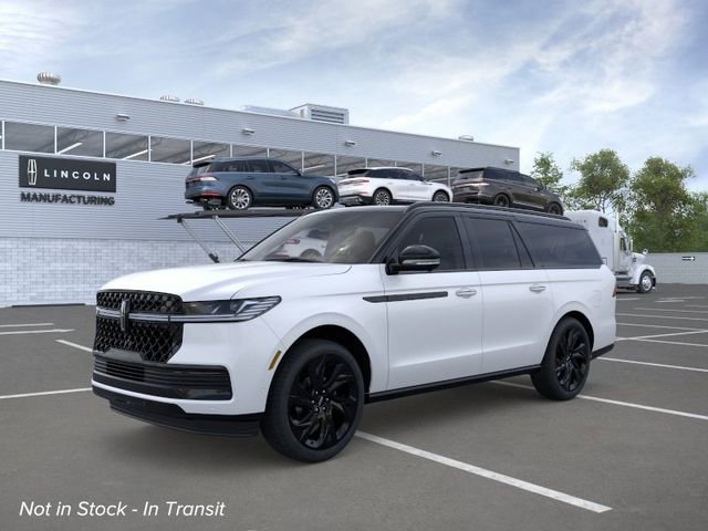 New 2026 Lincoln Navigator L Black Label AWD/4WD image 1