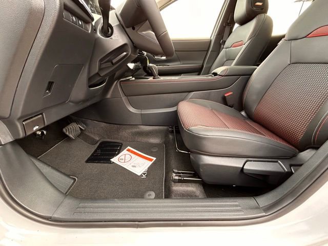New 2025 Nissan Kicks SR w/ SR Premium Package image 22