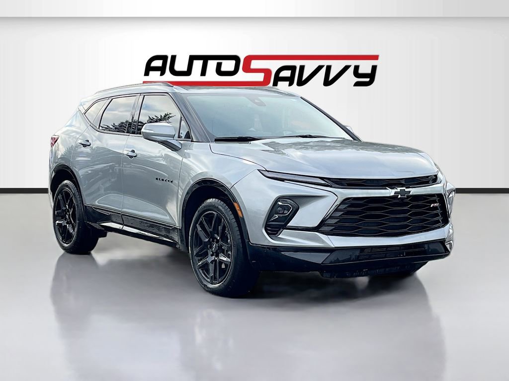 Used 2024 Chevrolet Blazer RS w/ Driver Confidence II Package image 1