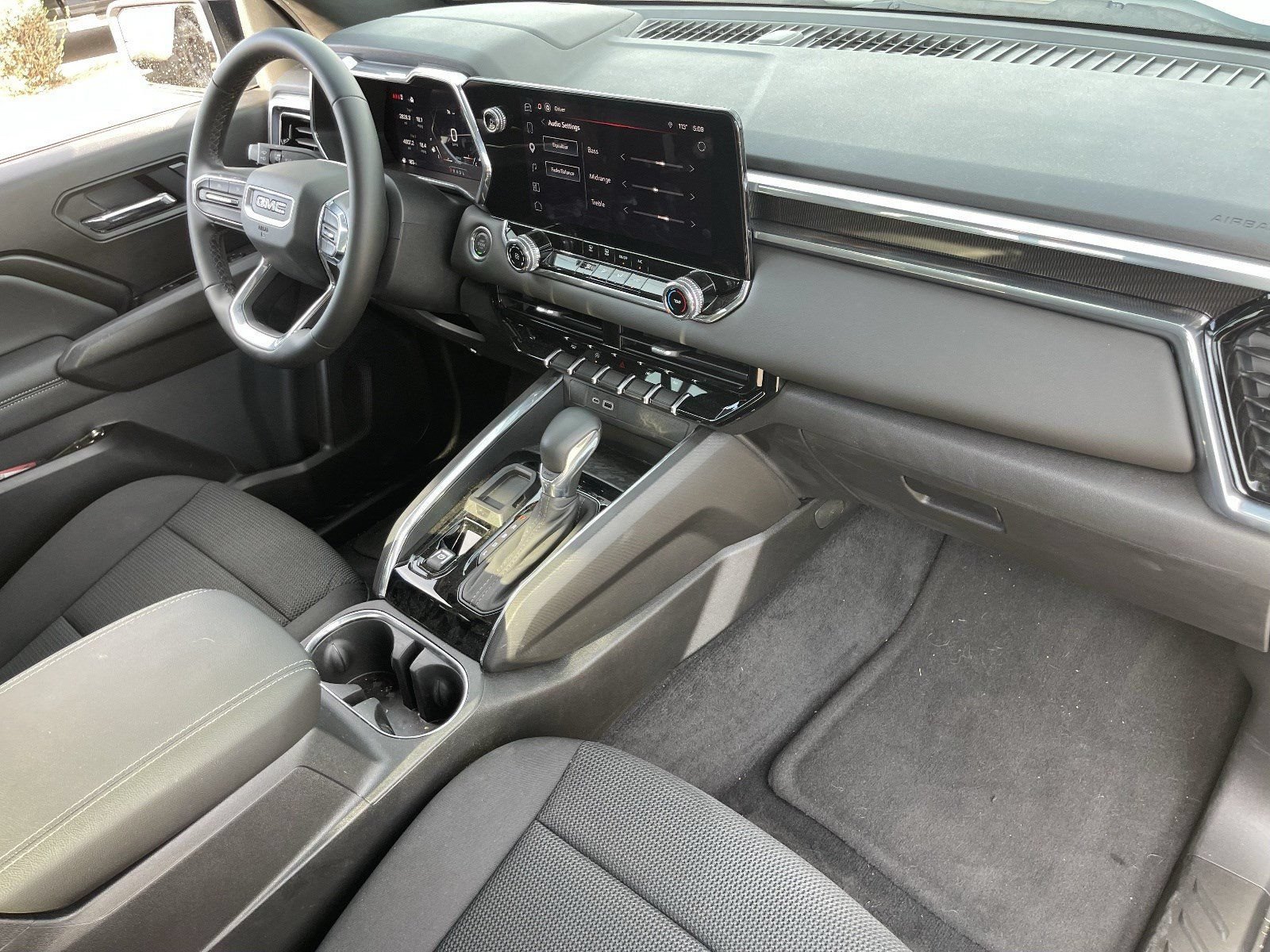 Used 2026 GMC Canyon Elevation RWD image 13