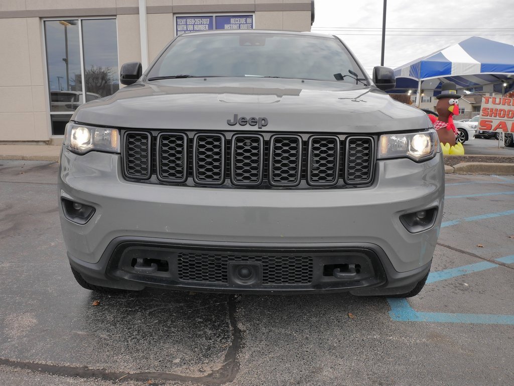 Used 2021 Jeep Grand Cherokee Freedom Edition image 3