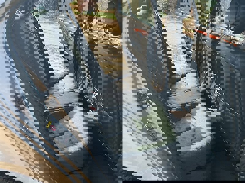 Used 2003 Mercedes-Benz E 500 Sedan image 32