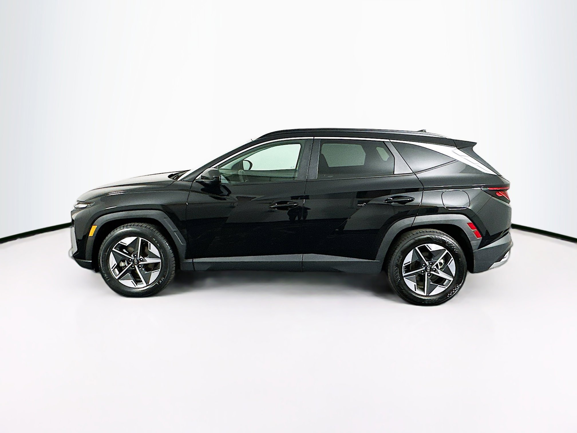 Used 2025 Hyundai Tucson SEL image 4