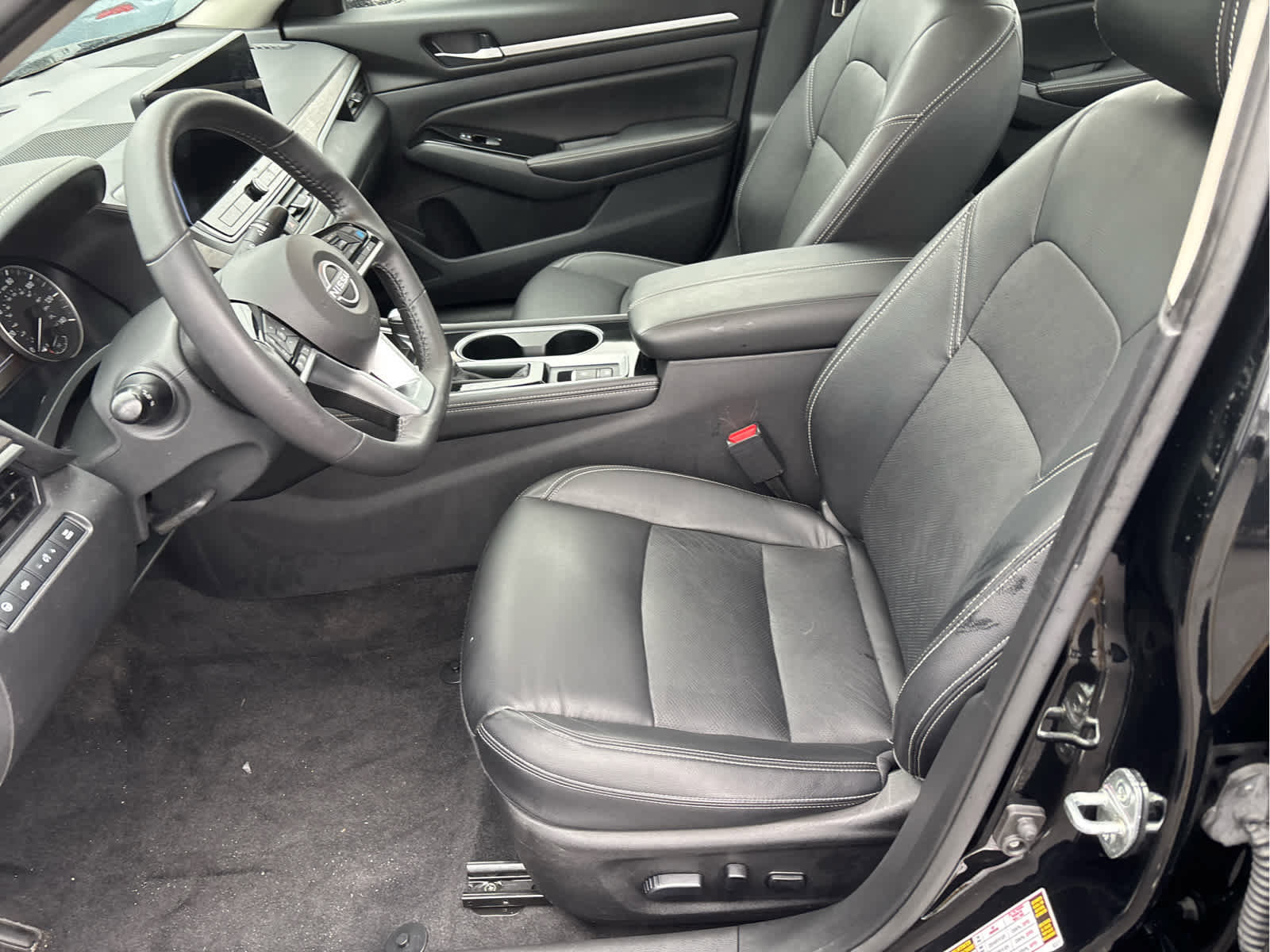 Used 2024 Nissan Altima 2.5 SL image 8