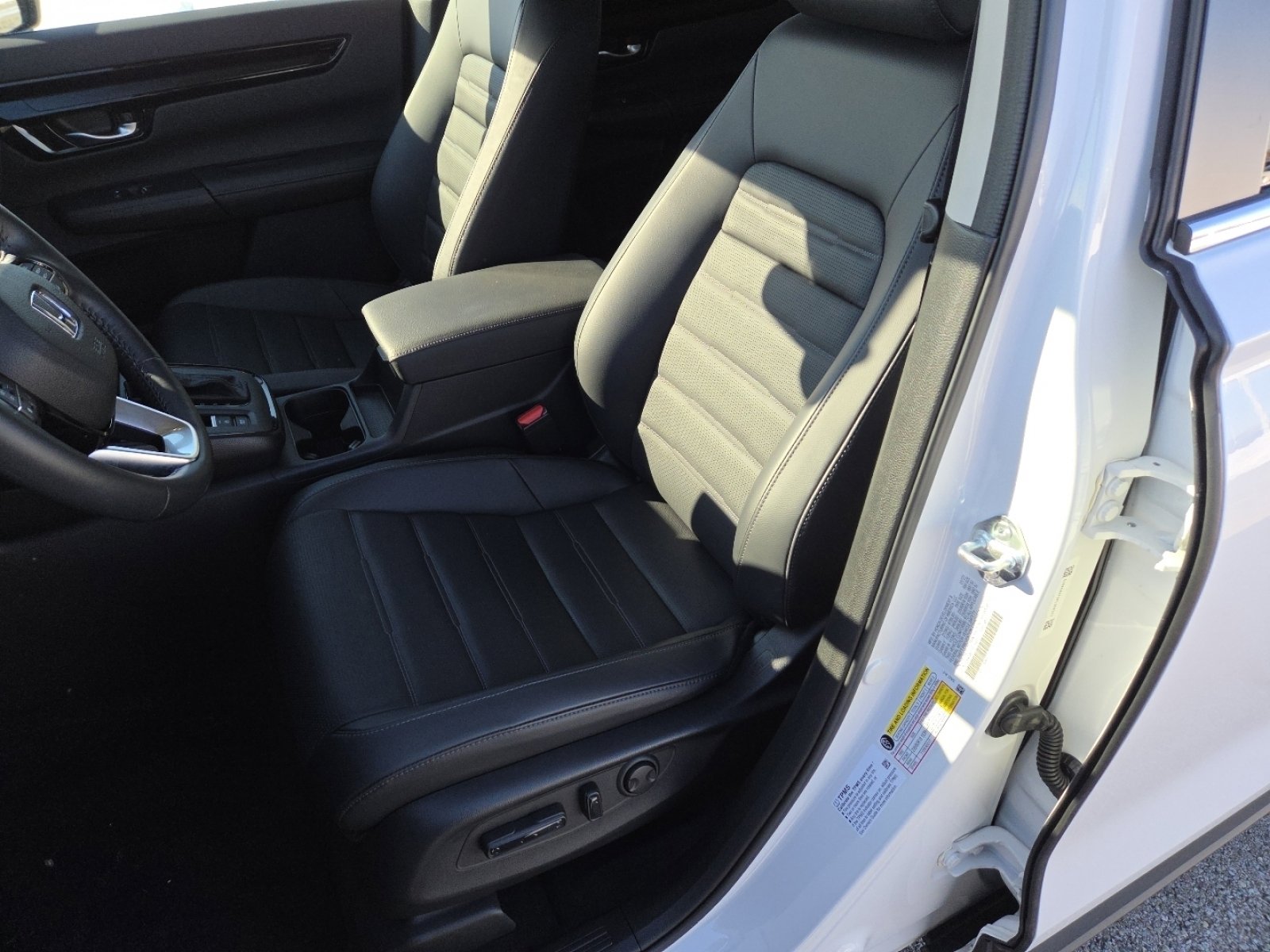 Used 2023 Honda CR-V EX-L image 24