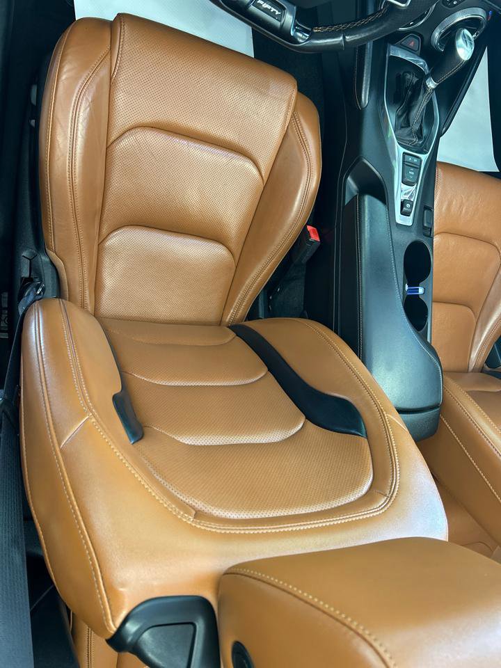Used 2017 Chevrolet Camaro LT RWD image 18