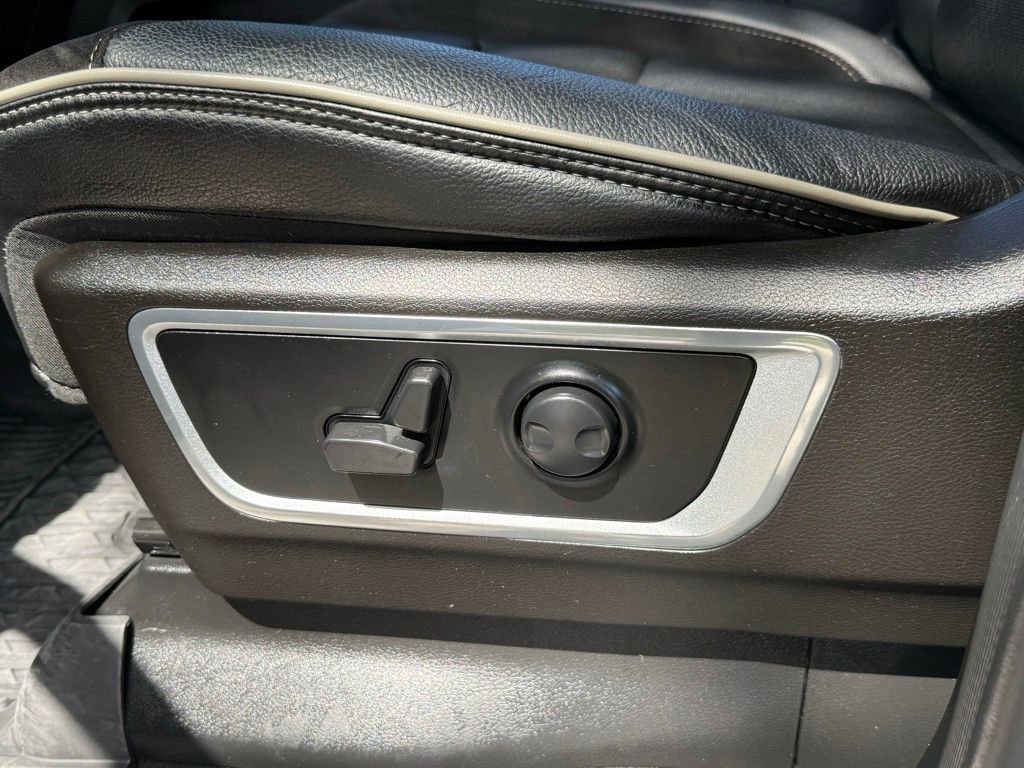 Certified 2024 RAM 1500 Laramie AWD/4WD image 16