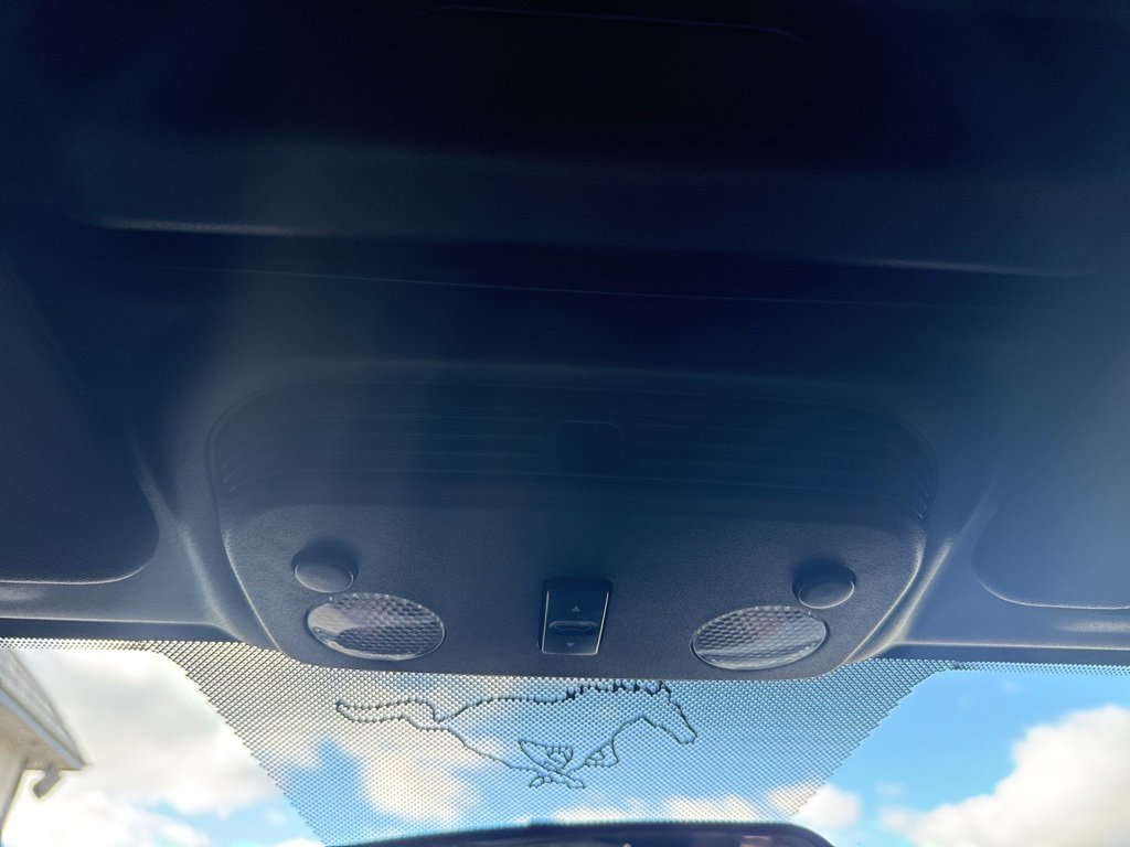 Used 2012 Ford Mustang Convertible image 19